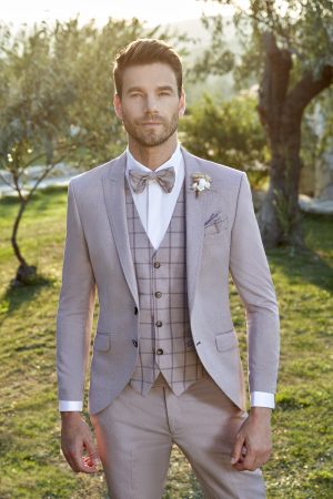 costume adimo total look
