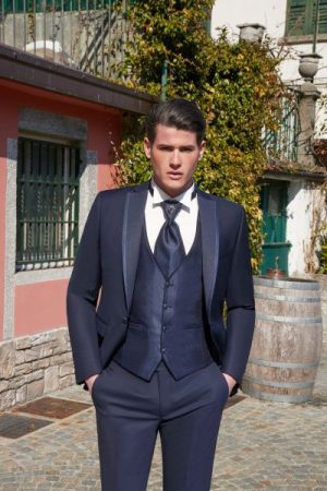 costume empire du marié