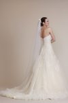 Robe de mariée 08-3828 collection Lilly - Thumbnail Image 2