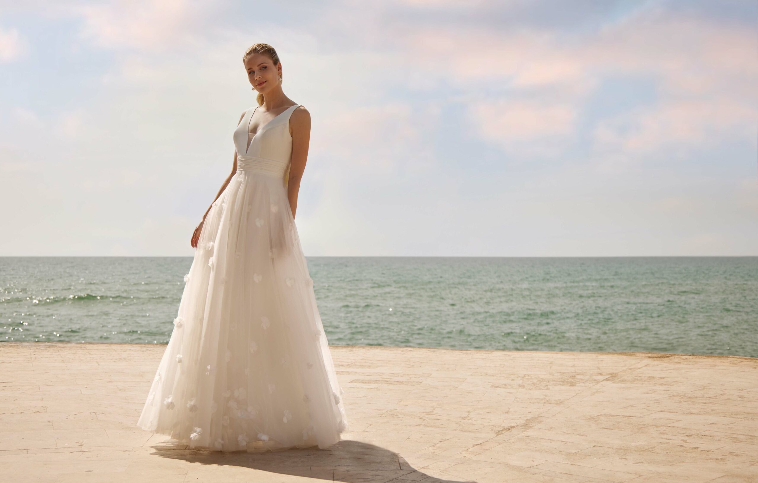 Robe de mariée R0695H collection Créatif Paris
