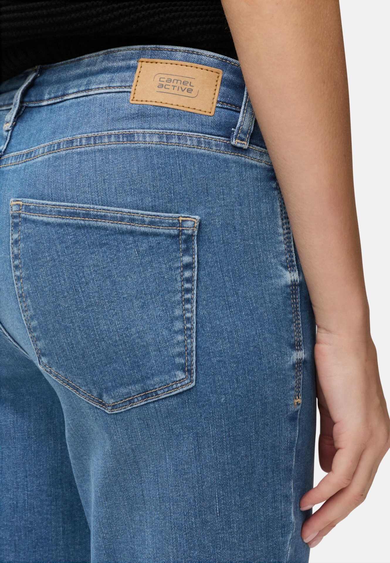 MI_388615-9D94-43_M5-00_1920x1920 Jean straitght Camel Active 388615 9D94