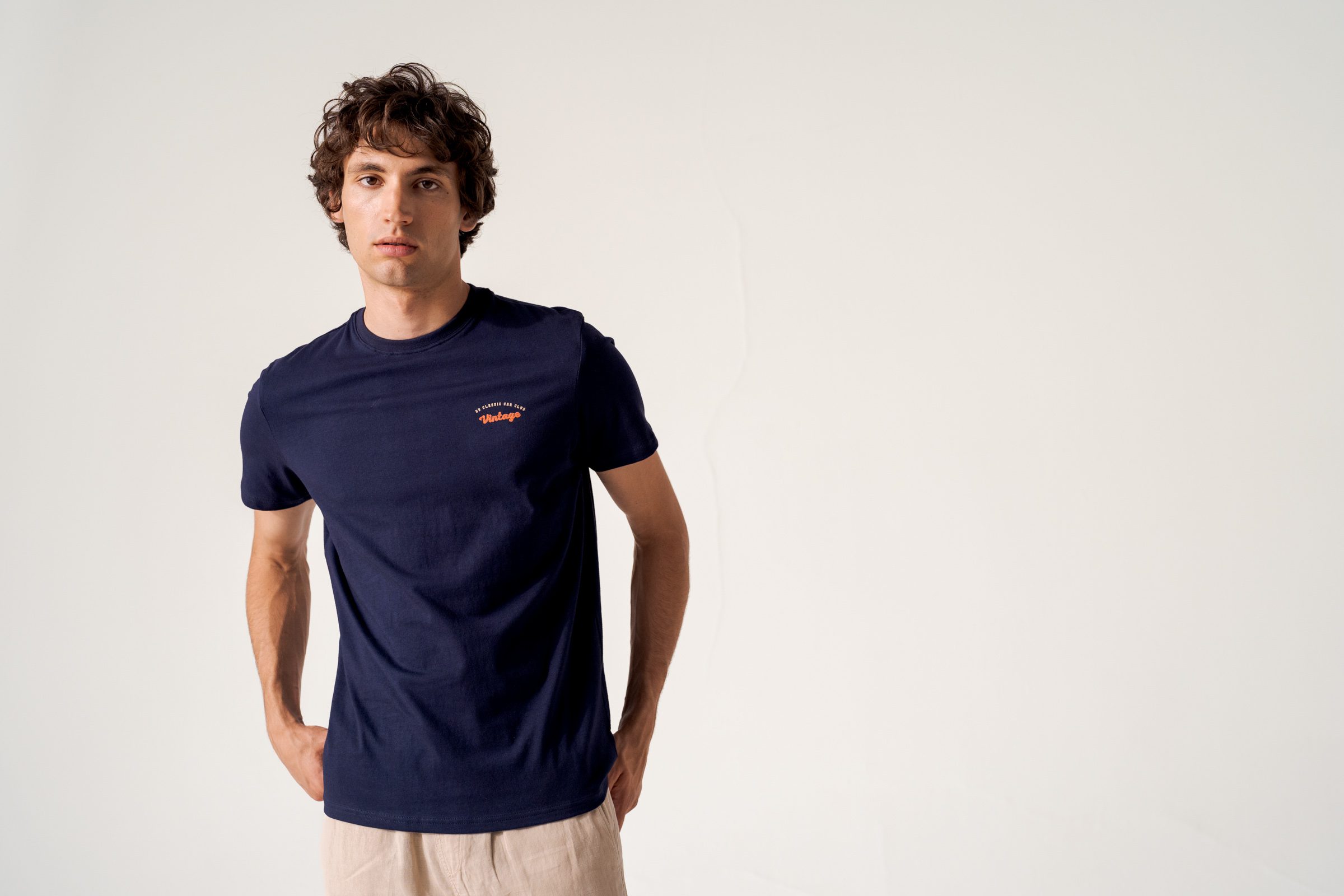 T191 916 - 1 Tee shirt m.c imprimé dos vintage Dario T191