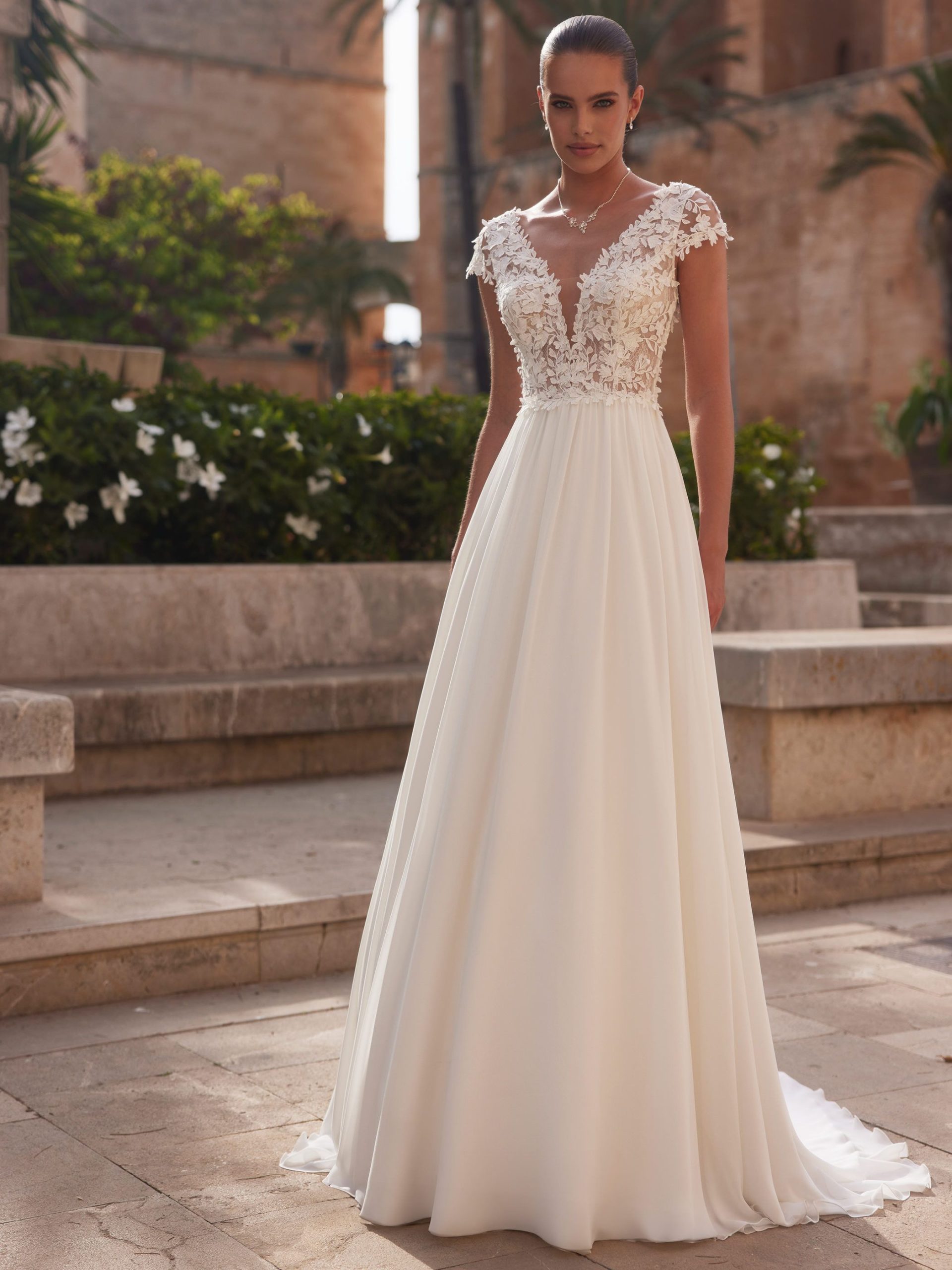 Robe de mariée Bianco Evento OLENA