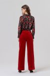 Pantalon velours poches plaquées Surkana TASS523 Pantalon coupe droite, passants ceinture Poches plaquées devant, fermeture éclair et boutons 
