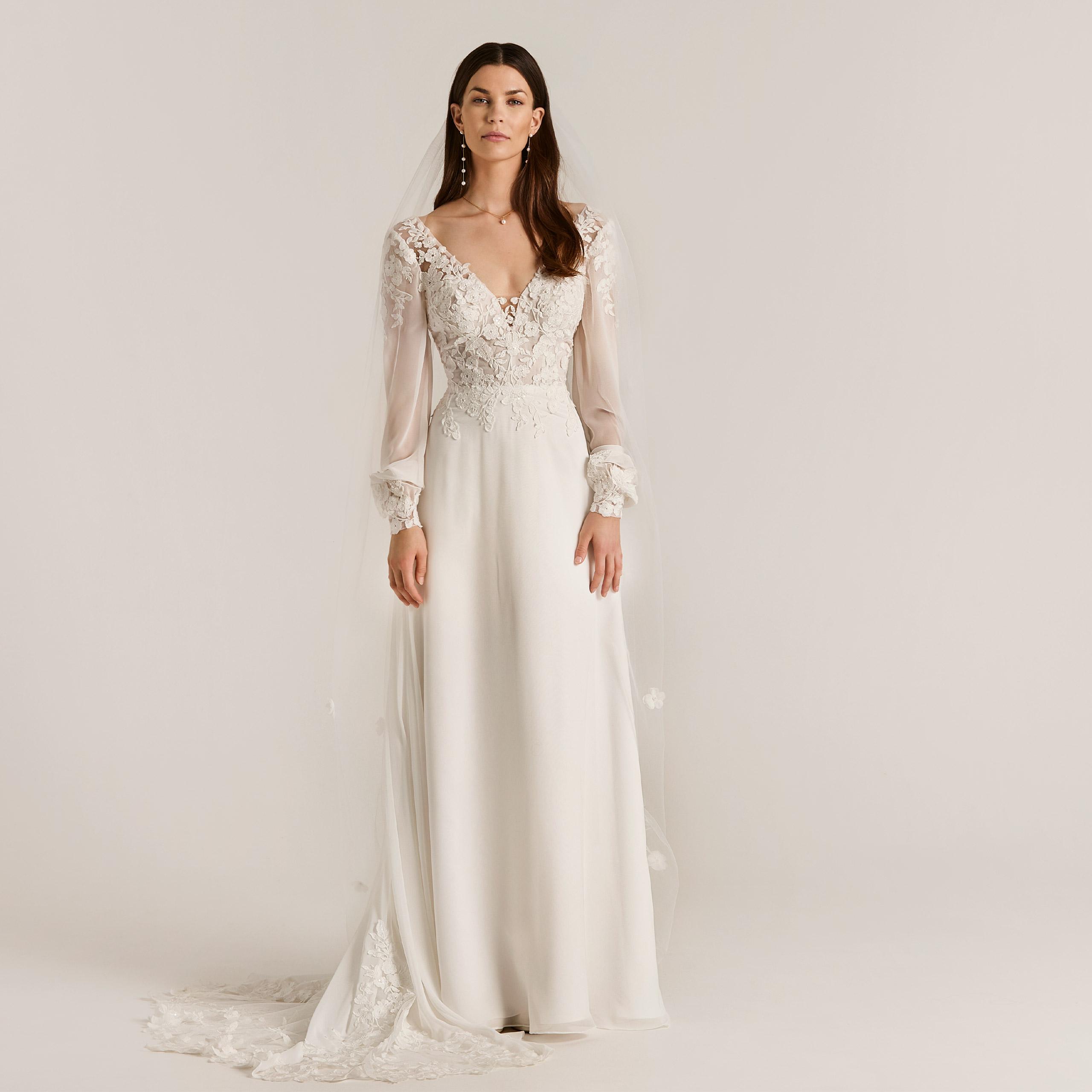 Robe de mariée 08-4703 collection Lilly