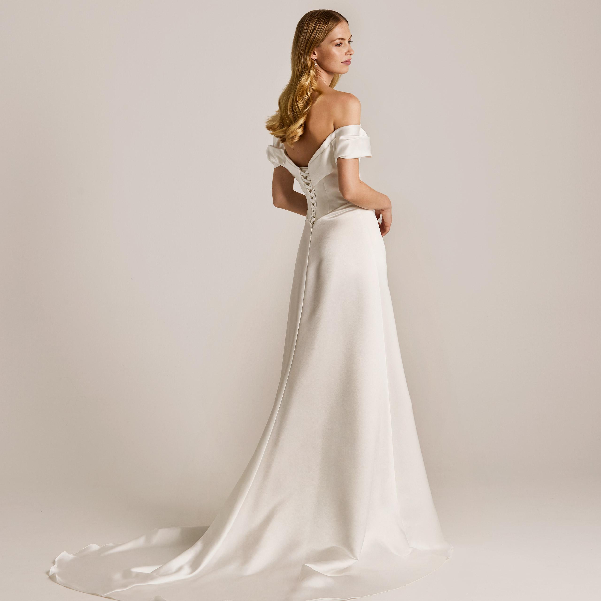 Robe de mariée 08-4774 collection Lilly – Image 2