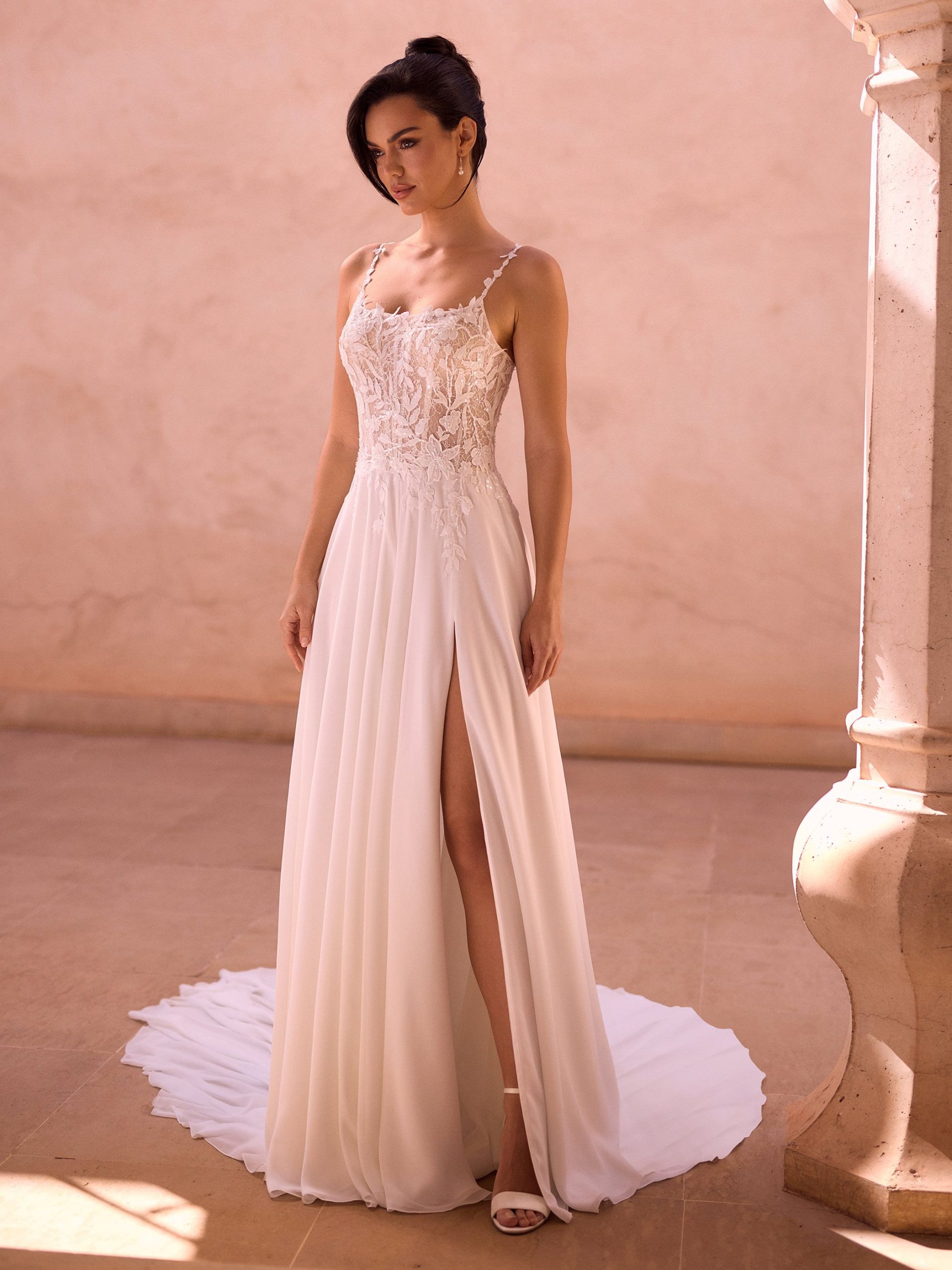 Robe de mariée ALIDA collection Bianco Evento